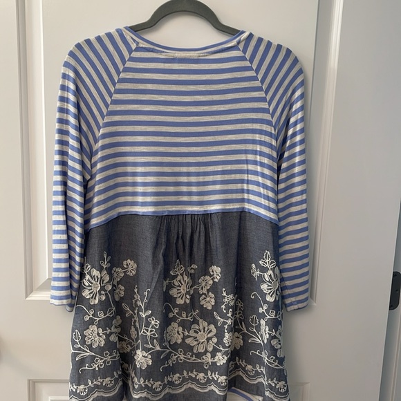 LOCO Stripe/Embroidery/ Knit Top - Picture 1 of 7